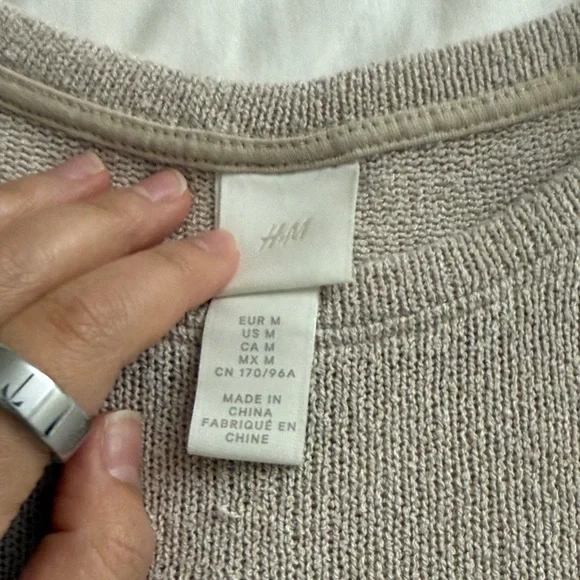 H&M Beige Knit Set - Picture 3 of 3